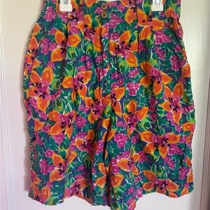 Woolrich floral Bermuda high waisted Vibrant Summer Style